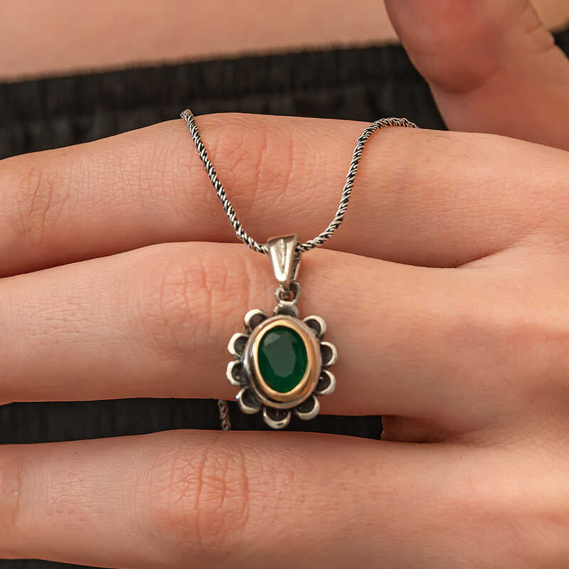 Authentic Floral Green Stone Jewelry Set - Silver-Tone