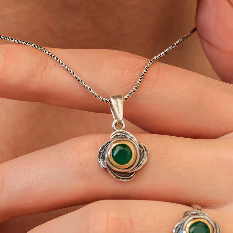 Two-Tone Artisan Floral Necklace - Green Stone & Oxidized Silver