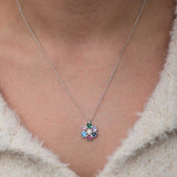 Ketting met hanger in sterling zilver-look met meerdere hartjes en bloem