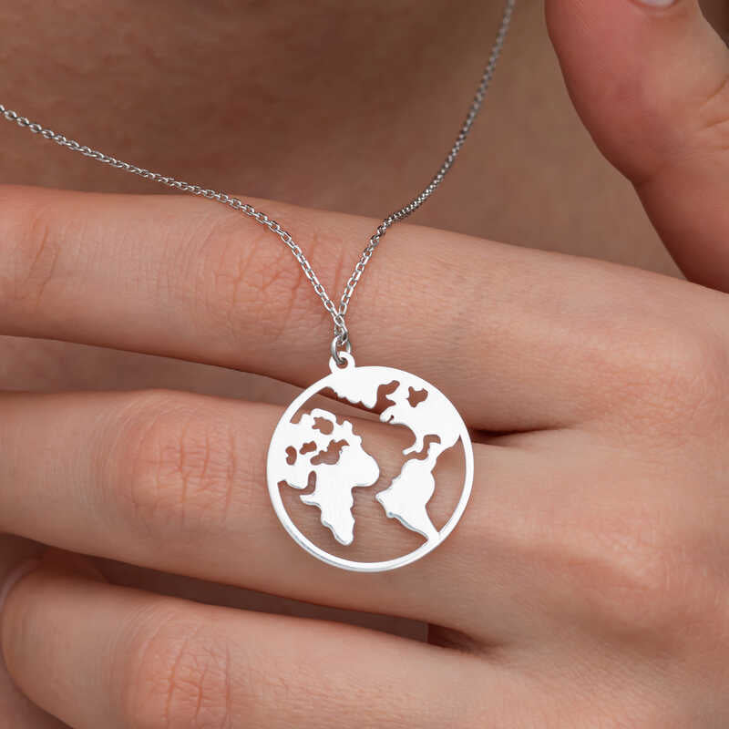 Náhrdelník - Přívěsek světová mapa glóbus z minimalistického stříbra sterling
