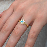 Bague Fleur Délicate - Dorée avec Turquoise et Zirconia Étincelant