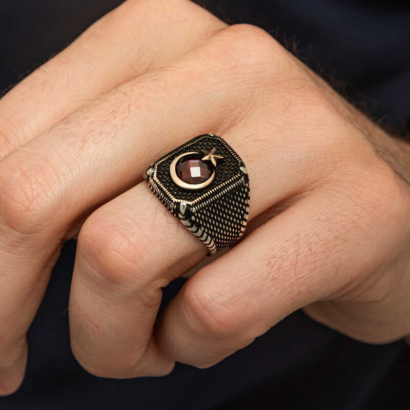 Premium Men's Sterling Silver Red Stone Crescent Star Ring