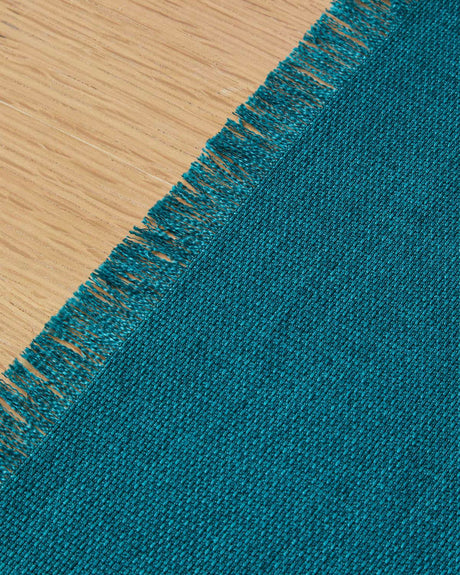 Elegant-Soft-Green-Polyester-Table-Runner
