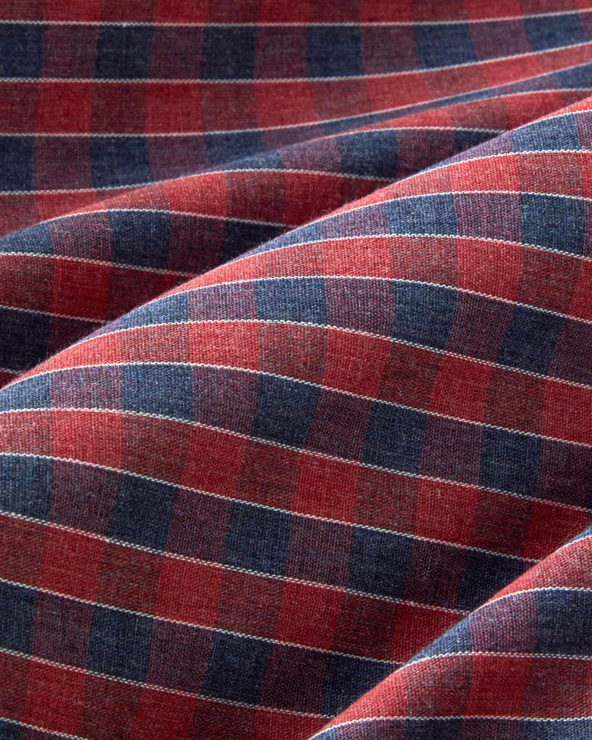 Professionelle, zweifach garngefärbte Bettwäschegarnitur mit Kachel-Karo – Marineblau/Rot
