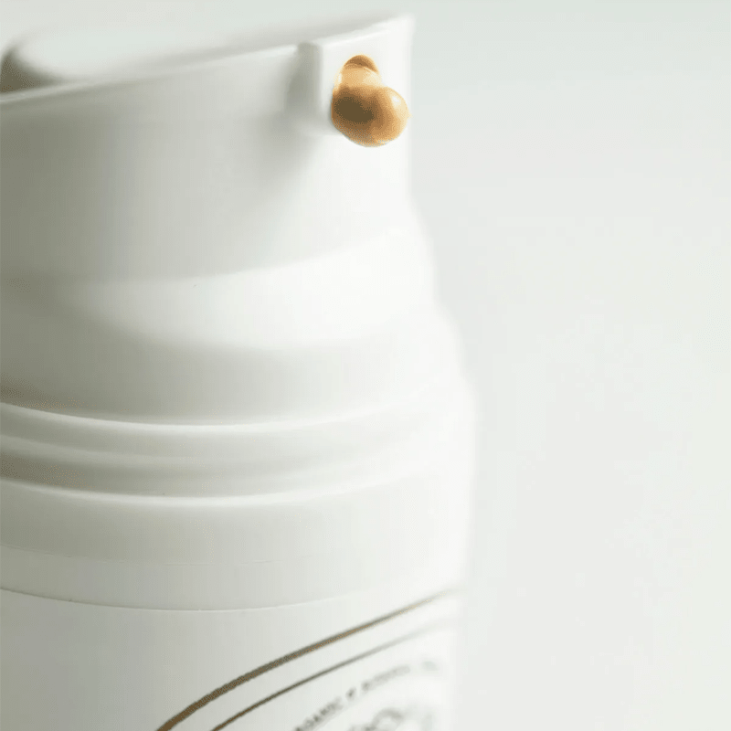 Tinted Mineral Sun Cream SPF 40+ - Brightening & Tone - Evening with Niacinamide - TryAladdin