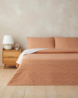 Professional Grade Easy Care Trio Shape Double Duvet Cover Set Orange
