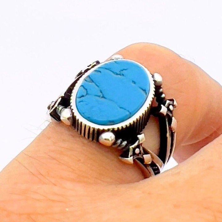 Turquoise Men's Silver Ring