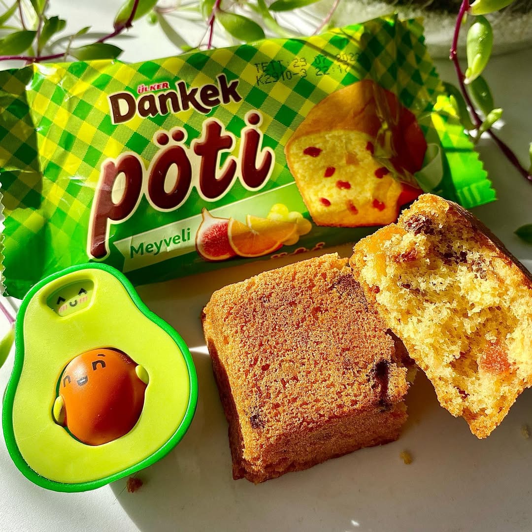 Ulker | Dankek Poti Muffin Cake with Fruits - TryAladdin