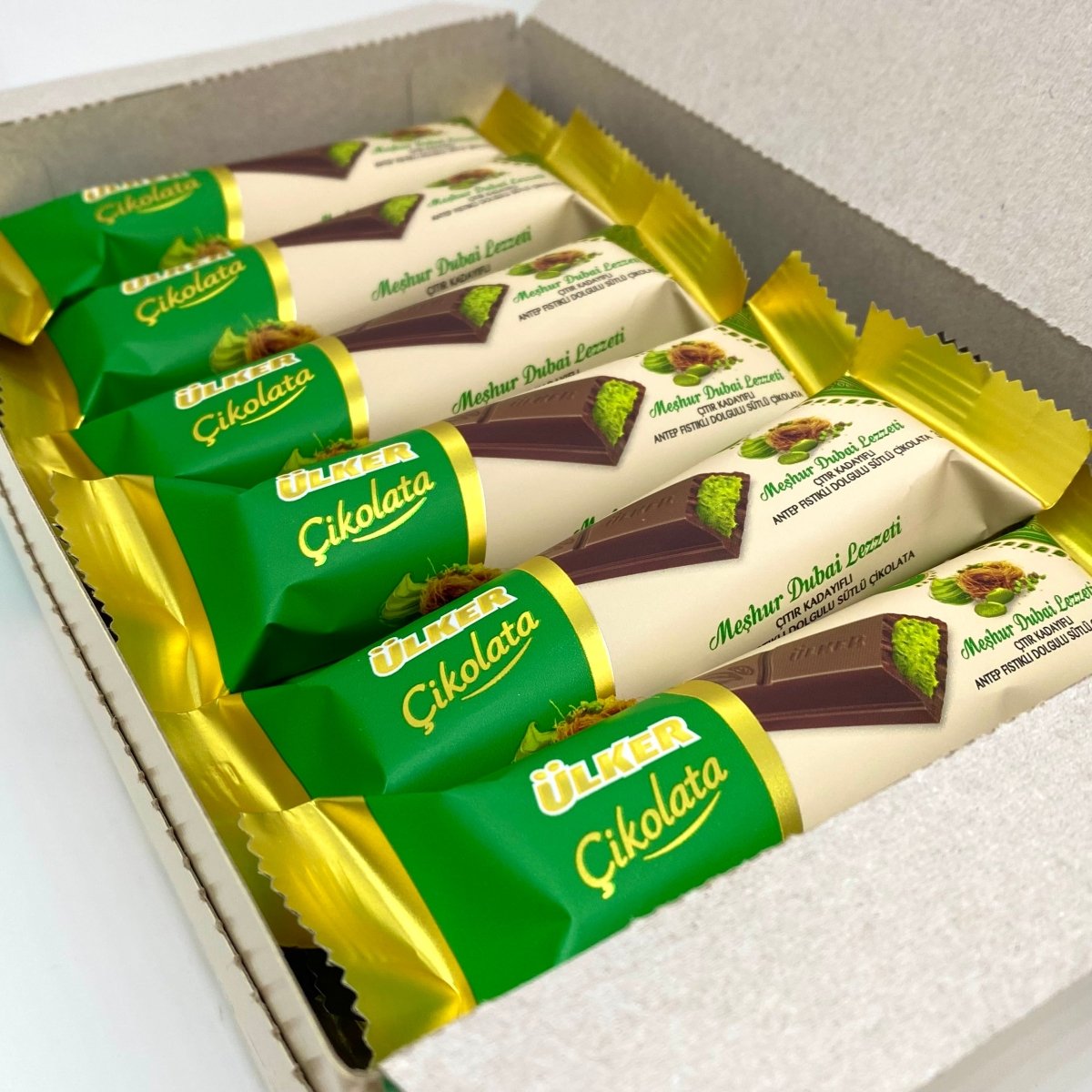 ウルケル ドバイ チョコレート アンテップ ピスタチオ と クリスピー
