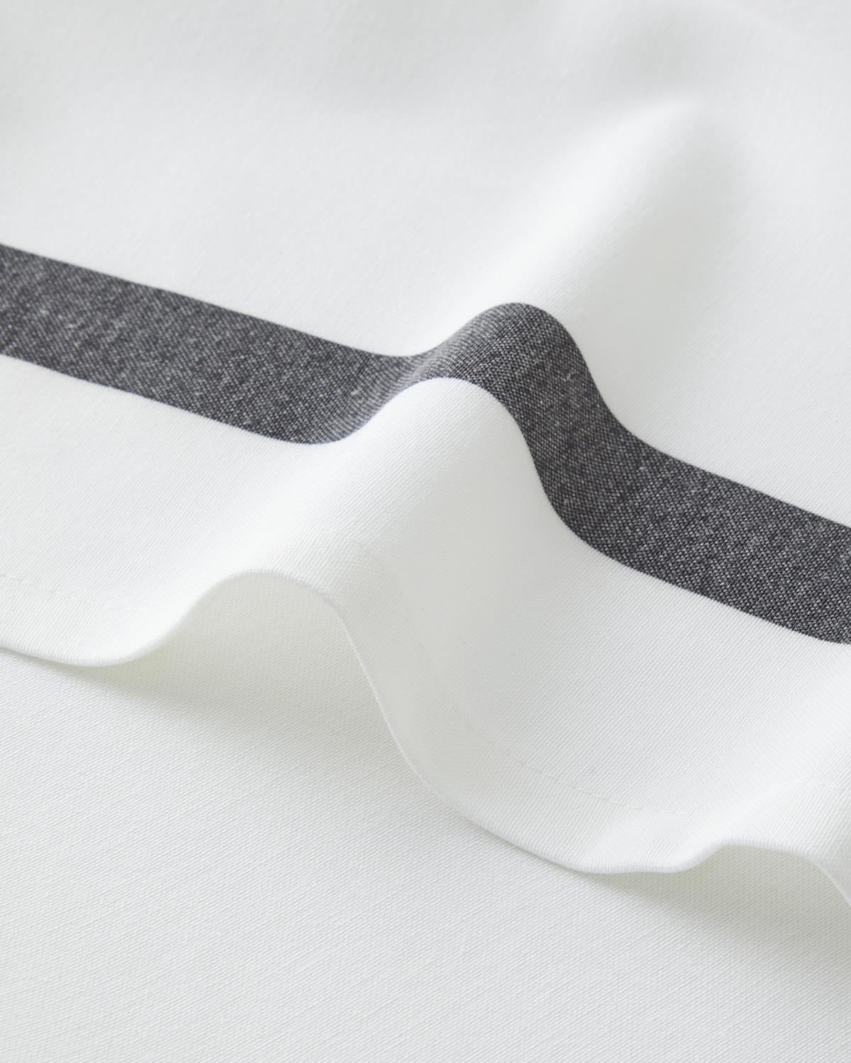 Professional Veloria Polyester Tablecloth Black White 150x200cm