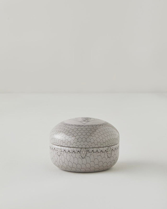 Wholesale Vesta Aromatic White Scented Candle