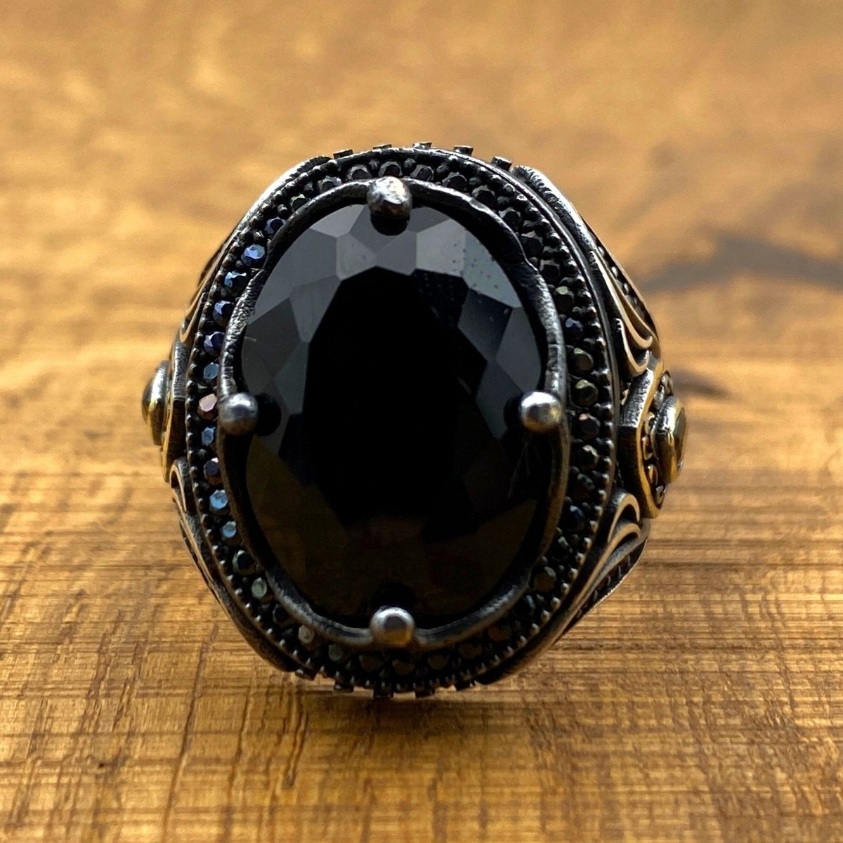 Vintage Black Onyx Silver Ring