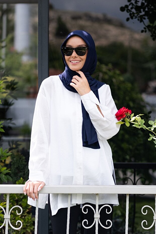 Viscose Navy Ready Shawl Scarf, Breathable & Practical - TryAladdin