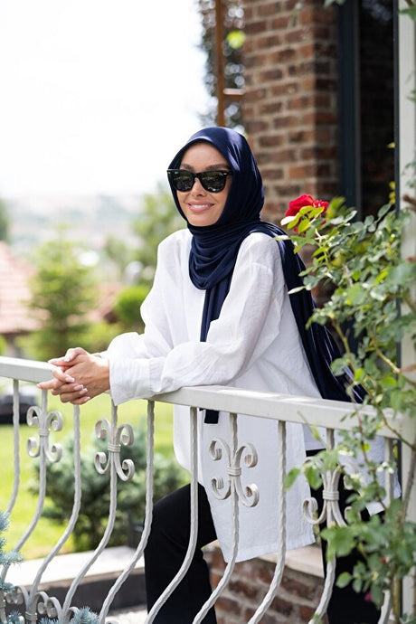 Viscose Navy Ready Shawl Scarf, Breathable & Practical - TryAladdin