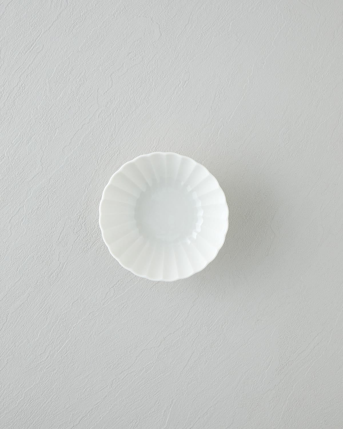 Premium Porcelain Dinnerware Set 24 Piece 6 Person White Wave Design