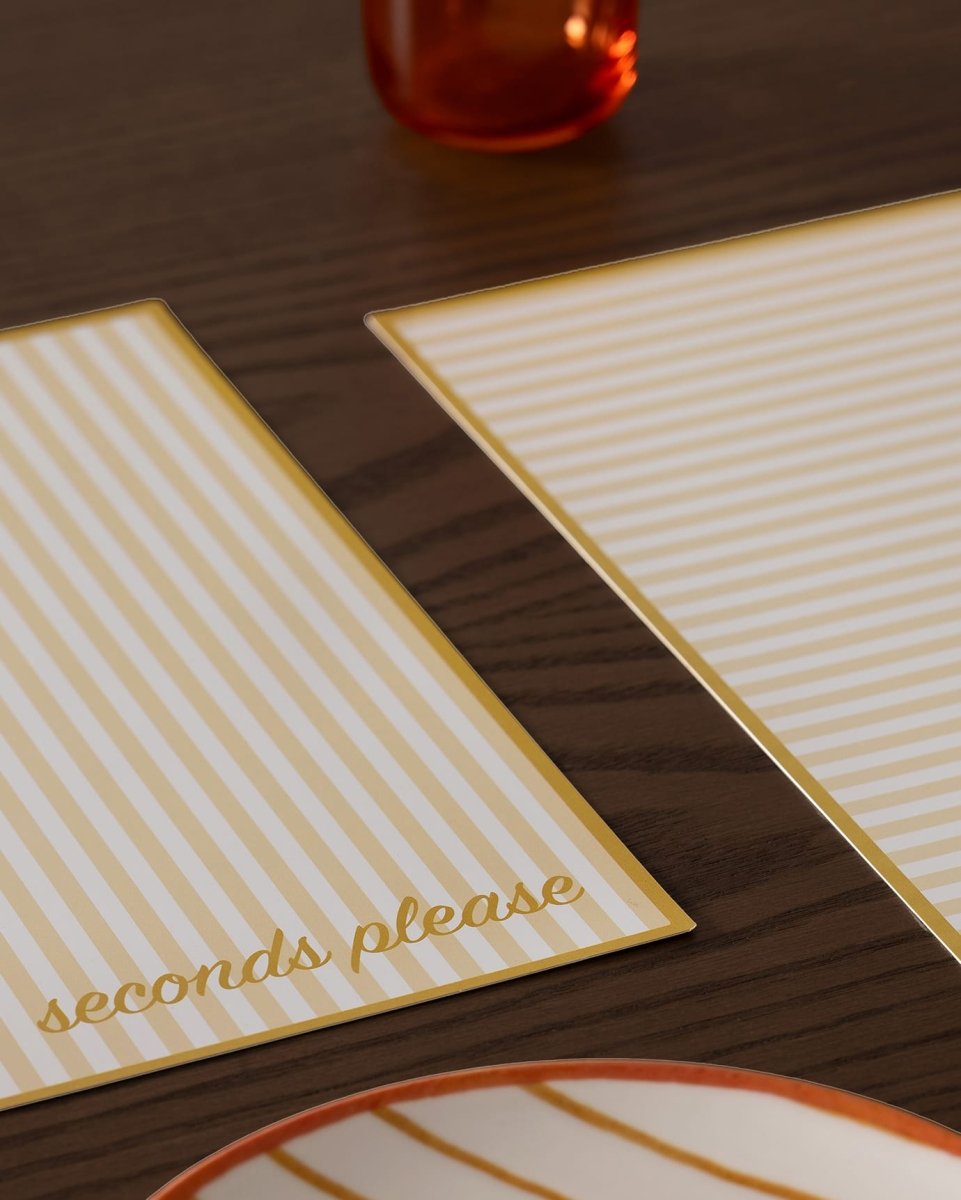 White and Yellow Placemat Set - 4 Pack Dining Table Linens - TryAladdin