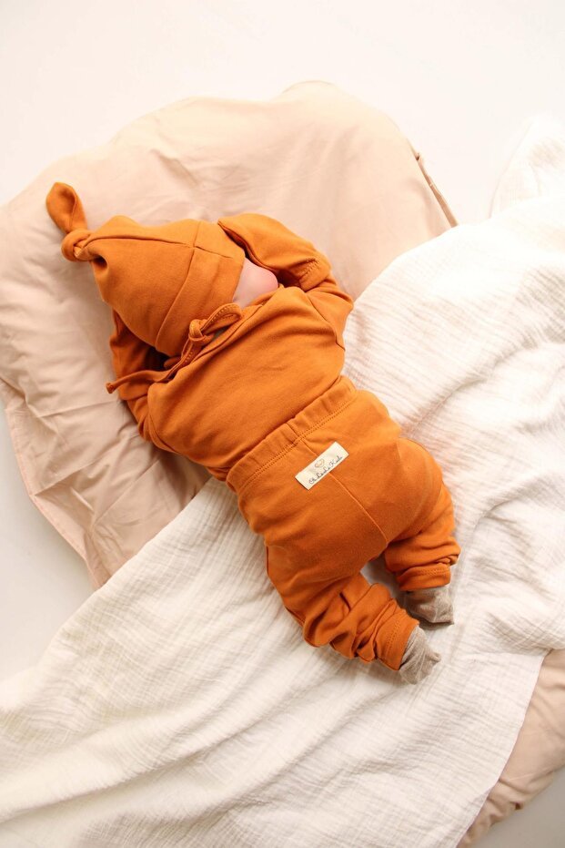 Wholesale Premium Quality Octopus Embroidered 5 - Piece Long Sleeve Newborn Set - TryAladdin