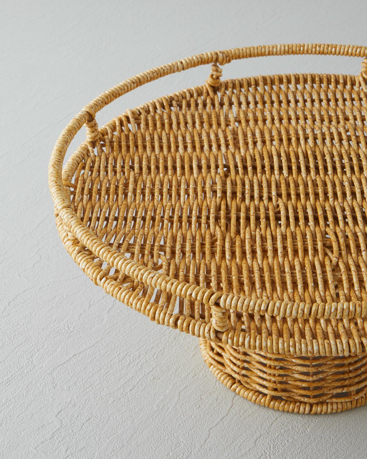 Professional Wicker Plastic Rattan Cake Display Stand Light Brown