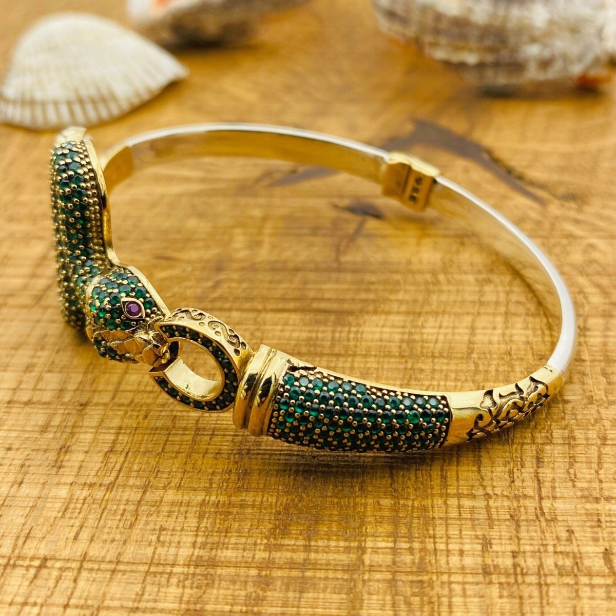 Women's Adjustable Green Snake Emerald Bracelet