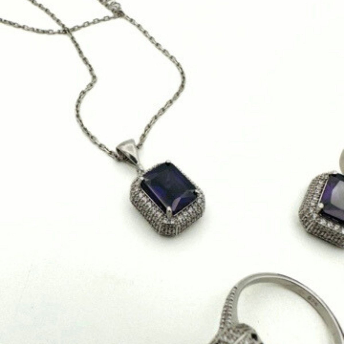 Women's Amethyst Silver Jewelry Set