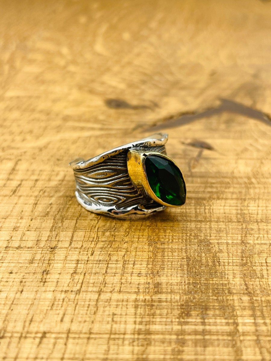 Women's Emerald Silver Ring