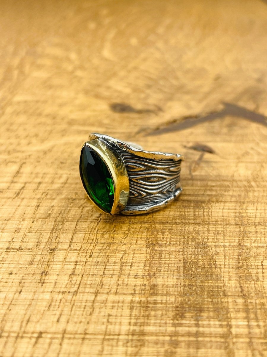 Women's Emerald Silver Ring