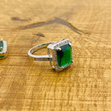 Women's Emerald Stone Jewelry Set