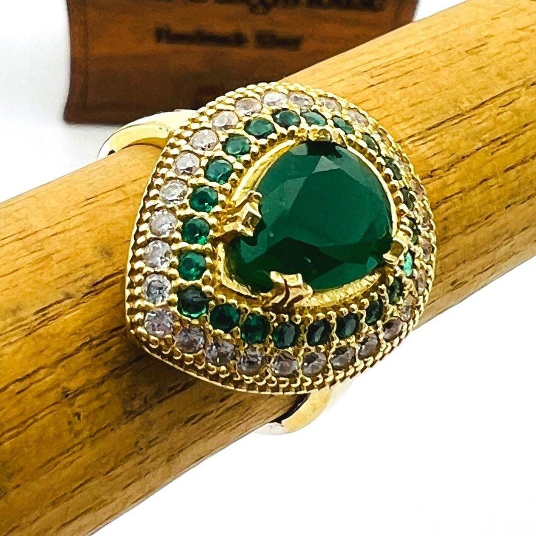 Women's Green Emerald Stone Ring - TryAladdin