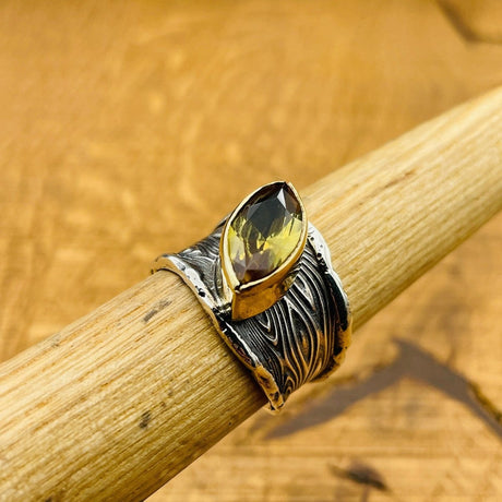 Women's Zultanite Silver Ring