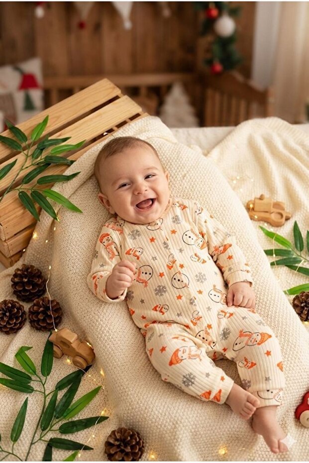 Yukobaby Premium Soft Cotton Baby Romper - Snowman Design - 3 - 9 Months - TryAladdin