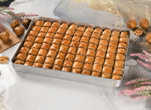 Asi Kunefeleri | Special Mini Baklava with Walnut Tray Asi Kunefeleri Turkish Baklava
