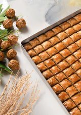 Asi | Special Mini Baklava with Walnut Tray