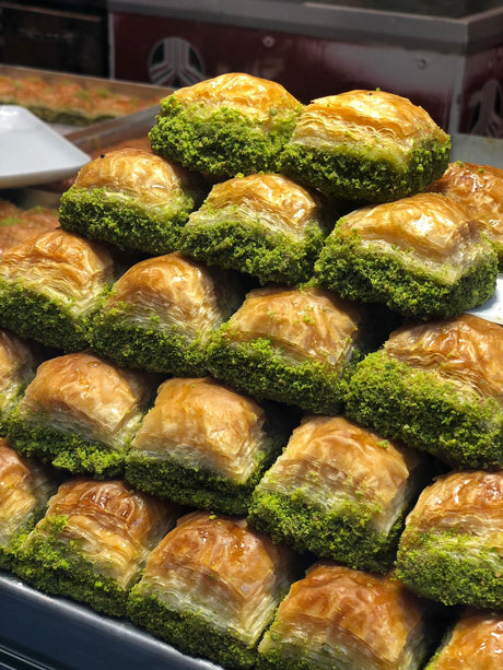 Asi | Lasting Pistachio Baklava Tray