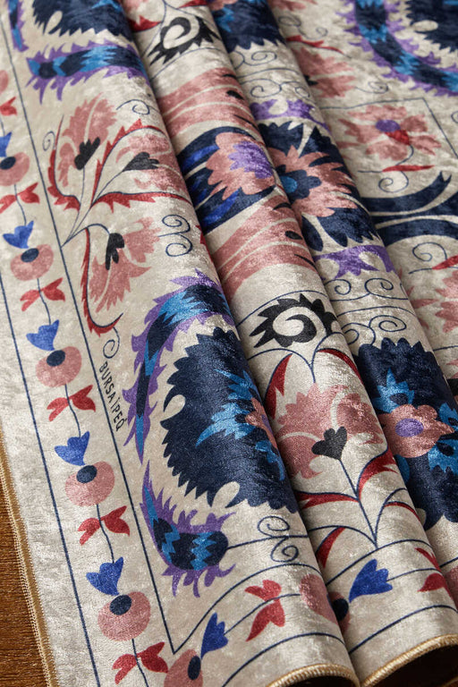 Bursa Ipek | Powder Velvet Carpet Prayer Rug