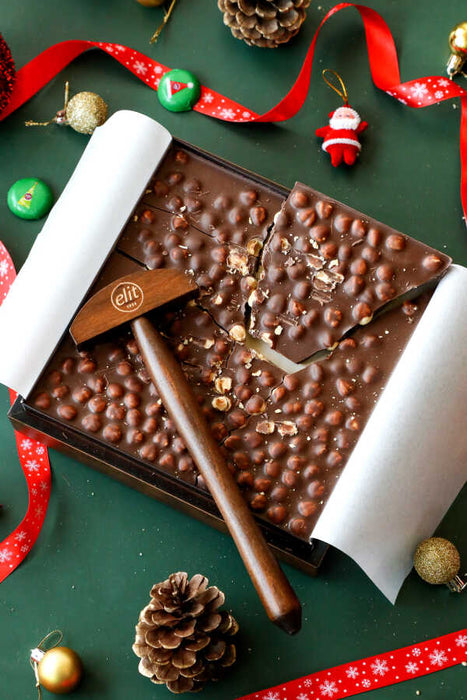 Elit | Nutcracker Christmas Special Hammer Beyoğlu Hazelnut Milk Chocolate Wooden Box - Gluten Free - 600g