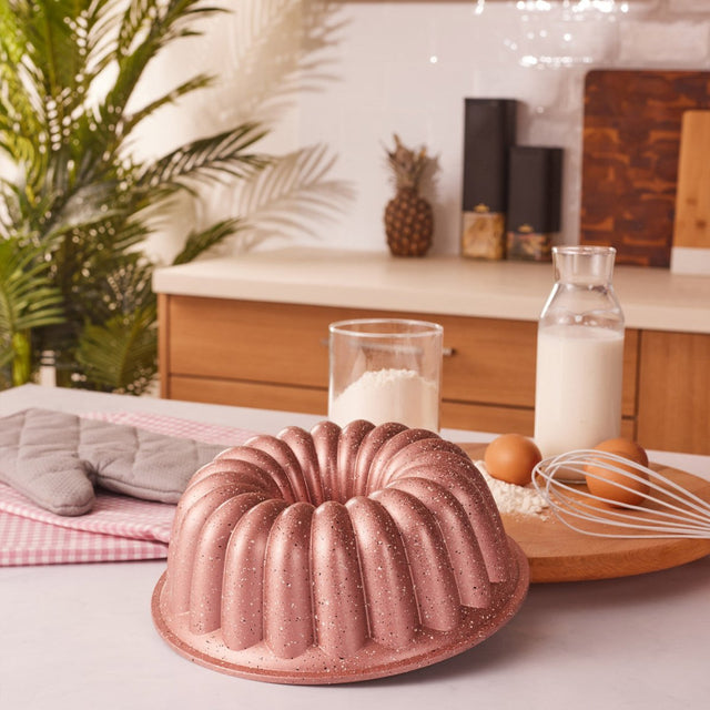 Emsan Arya Cast Iron Cake Pan Golden Pink