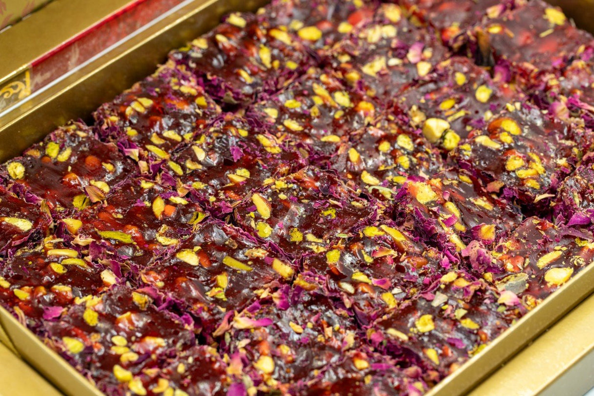 Eyup Sultan Turkish Delight Pistachio Pomegranate Wick with Rose Petals - The Indispensable Dessert