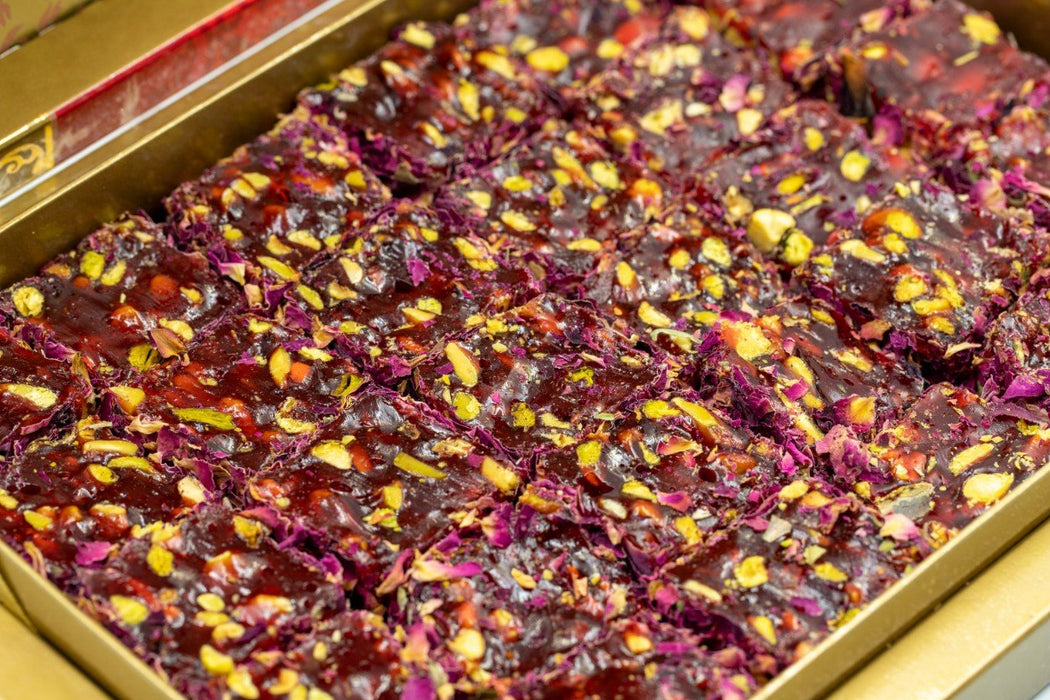 Eyup Sultan Turkish Delight Pistachio Pomegranate Wick with Rose Petals - The Indispensable Dessert