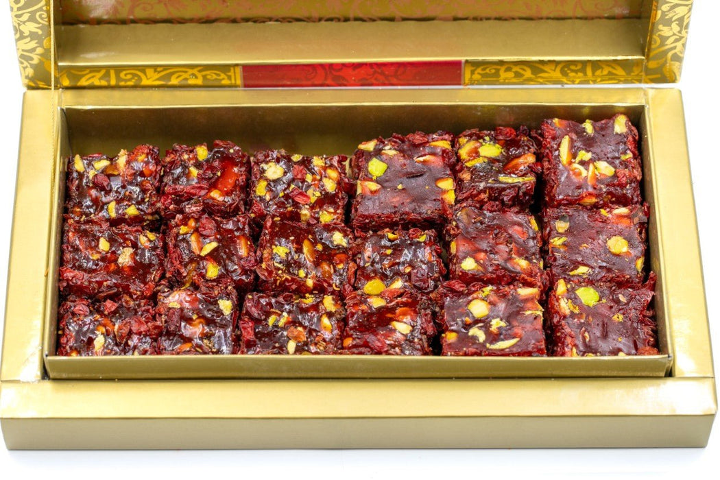 Eyup Sultan Turkish Delight Pistachio Pomegranate Wick with Zeresk Grapes - Indispensable Dessert