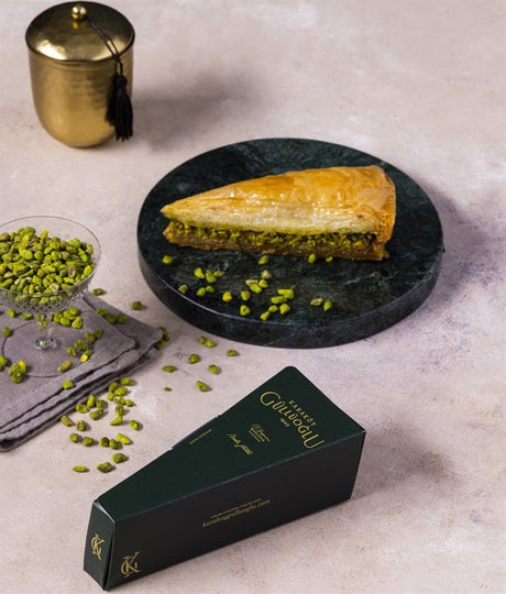 Karakoy Gulluoglu | Carrot Slice Baklava with Pistachio in Special Gift Boxes (8 pcs)