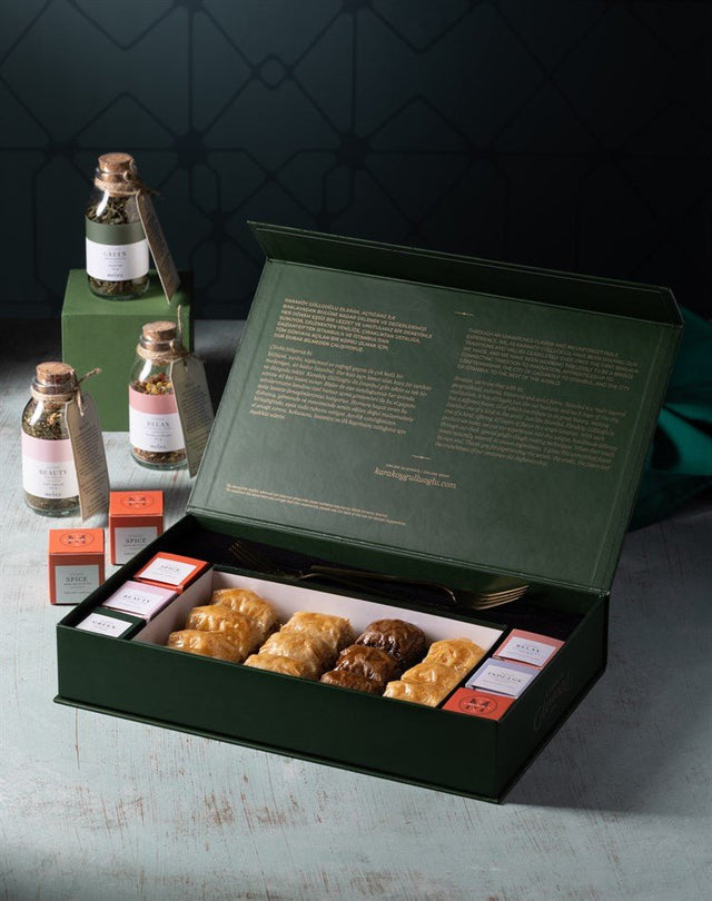 Karakoy Gulluoglu | Exclusive Gift Box