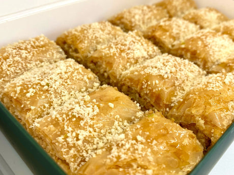 Karakoy Gulluoglu | Turkish Nadir Dolama Baklava with Hazelnut