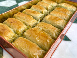 Koskeroglu | Antep Wrap Baklava with Pistachio in Gift Metal Box