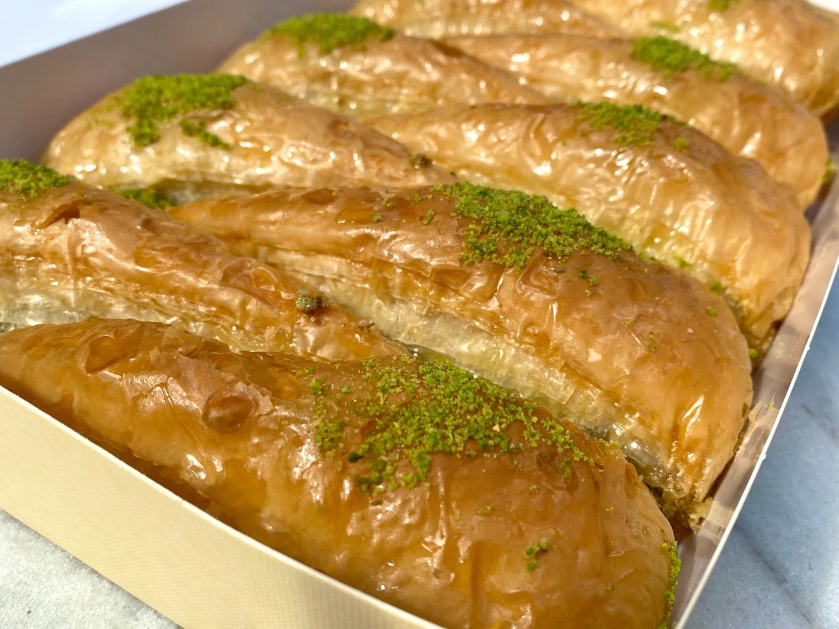 Koskeroglu | Carrot Slice Baklava with Pistachio