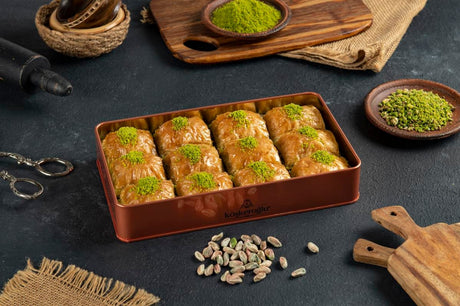 Koskeroglu | Square Baklava with Pistachio in Gift Metal Box