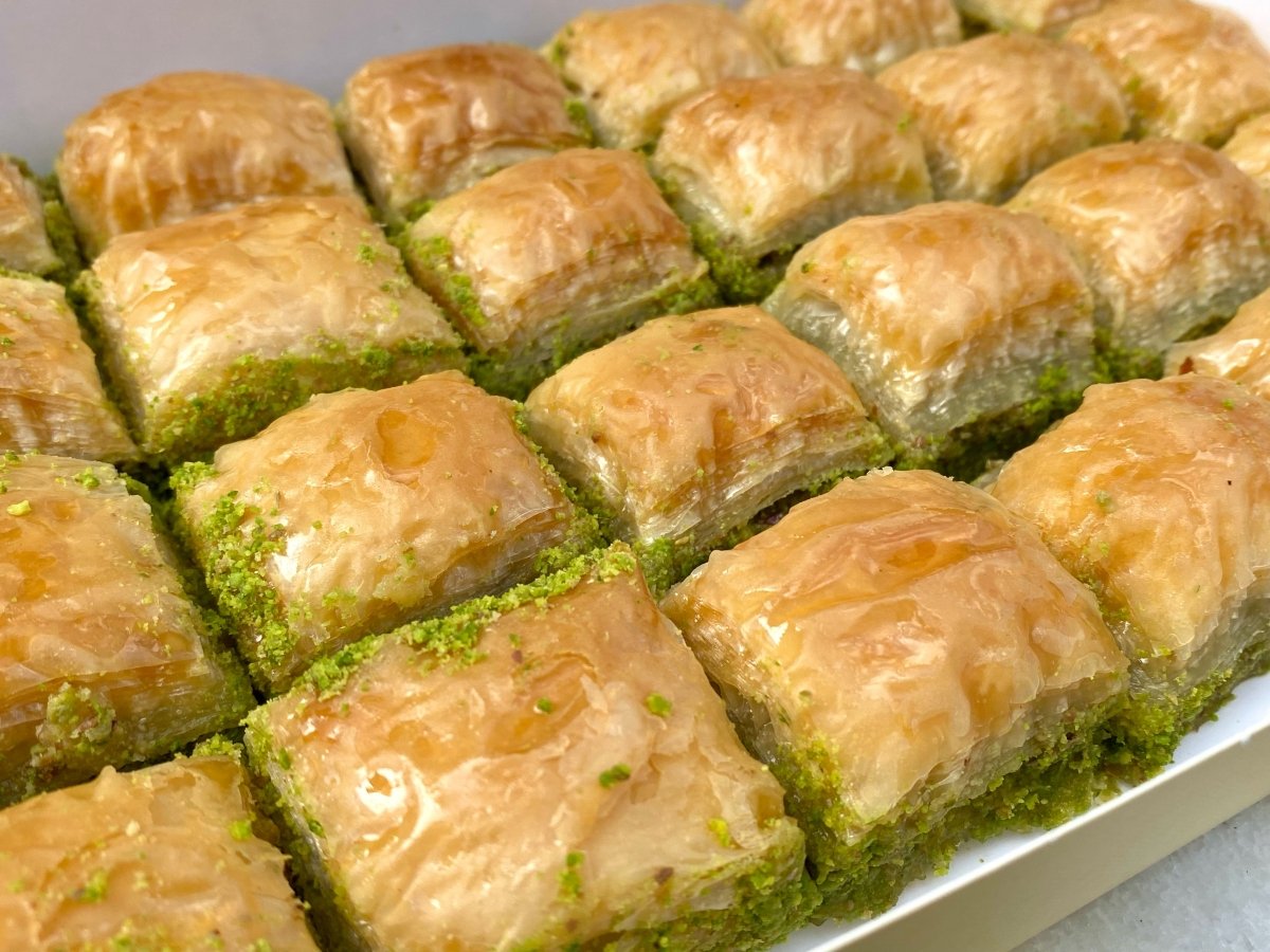 Koskeroglu | Turkish Lasting Baklava with Pistachio