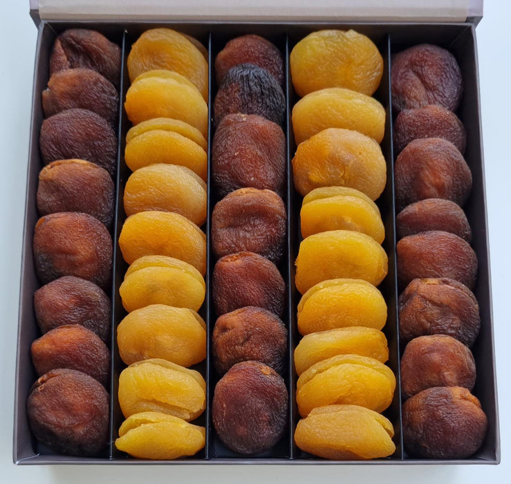 Luvian | Premium Gift Box of Mixed Dried Apricot (with Nuts inside)