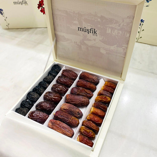 Musfik | Mixed Dates Small Box (1.15 lb | 525 g)