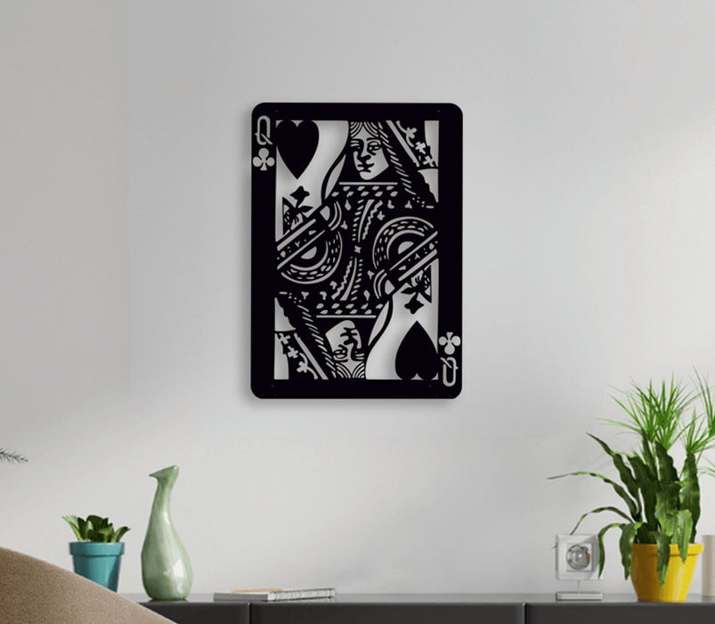 NR Dizayn | Queen of Hearts Metal Wall Art