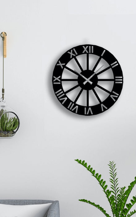 NR Dizayn | Roman Numeral Classic Metal Wall Clock